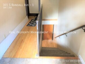 301 S Randall Ave in Madison, WI - Building Photo - Building Photo