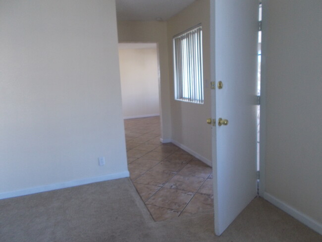 24701 Starcrest Dr in Moreno Valley, CA - Building Photo - Building Photo