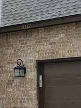 3312 Enclave Ln in Norman, OK - Foto de edificio - Building Photo