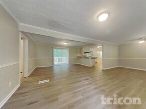 5555 Richland Dr in Douglasville, GA - Building Photo - Building Photo