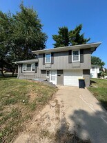 8300 E 91st Terrace in Kansas City, MO - Building Photo