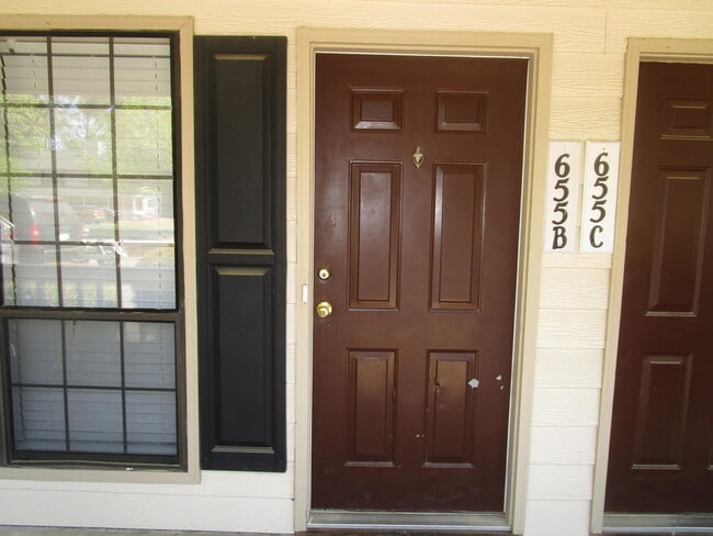 655 Archdale Dr in Sumter, SC - Building Photo - Building Photo