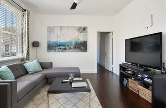 261 Pine St in New Orleans, LA - Building Photo - Building Photo