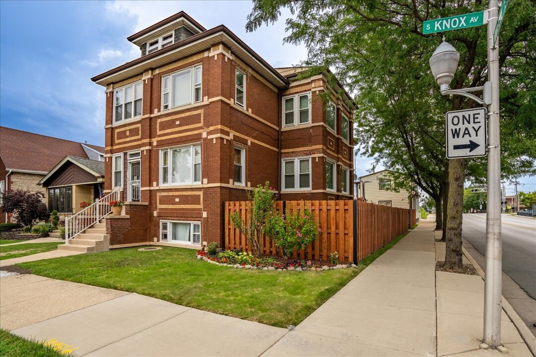 6657 S Knox Ave-Unit -Unit G in Chicago, IL - Building Photo