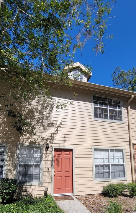 9708 SW 52 Ln in Gainesville, FL - Building Photo