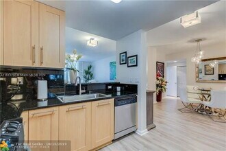 511 SE 5th Ave in Fort Lauderdale, FL - Building Photo - Building Photo