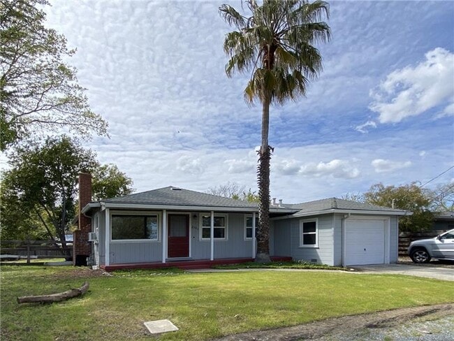 property at 2581 Buena Vista Ave