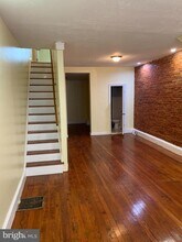 747 E Woodlawn St in Philadelphia, PA - Building Photo - Building Photo