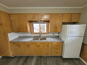 102 Hudson St, Unit 102 in Antigo, WI - Building Photo - Building Photo
