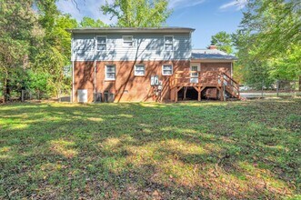 7231 Leaves Ln in Charlotte, NC - Building Photo - Building Photo