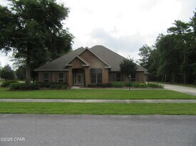 114 Lake Merial Shores Dr in Panama City, FL - Building Photo