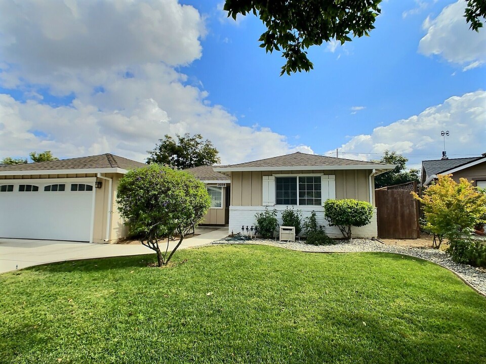 1608 Ronald Ct in San Jose, CA - Building Photo