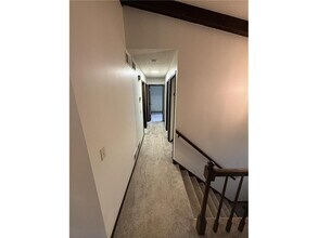 571 County Rd B E in Maplewood, MN - Building Photo - Building Photo