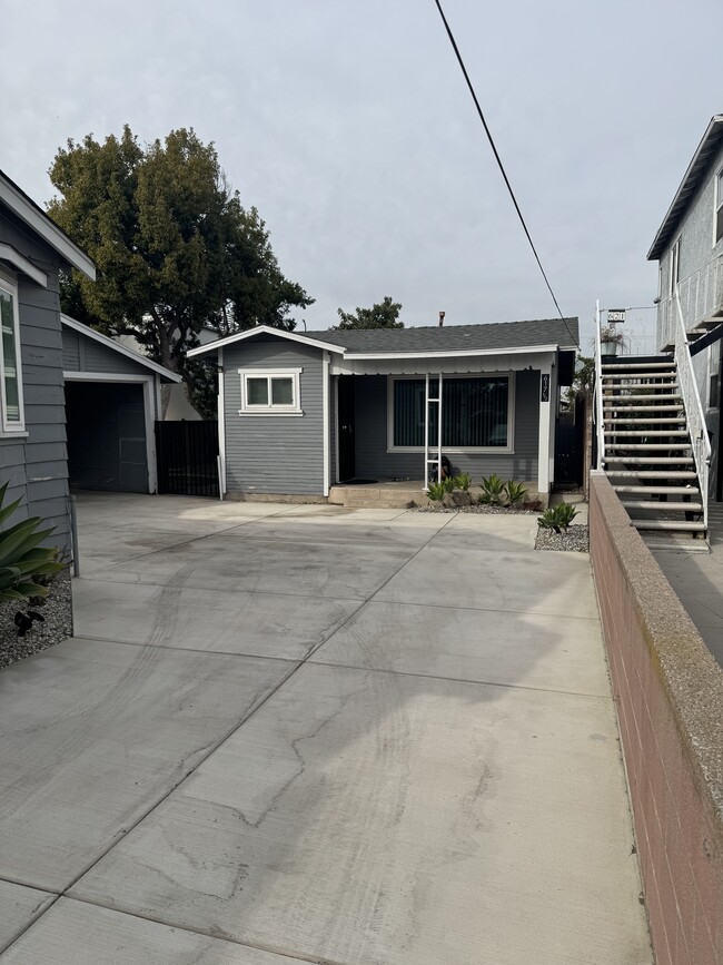 property at 617 1/2 Manchester Ter