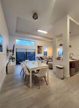 929 NW 45th Terrace in Plantation, FL - Building Photo - Building Photo