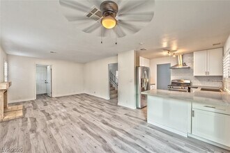 7767 Parnell Ave in Las Vegas, NV - Building Photo - Building Photo