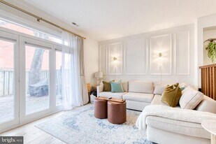 1928 Aliceanna St in Baltimore, MD - Building Photo