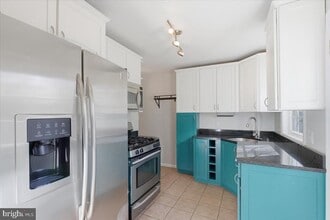 403 S Veitch St in Arlington, VA - Building Photo - Building Photo