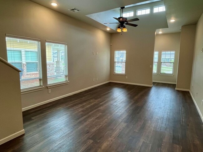 6605 Bent Wood Villas Dr in Oklahoma City, OK - Building Photo - Building Photo