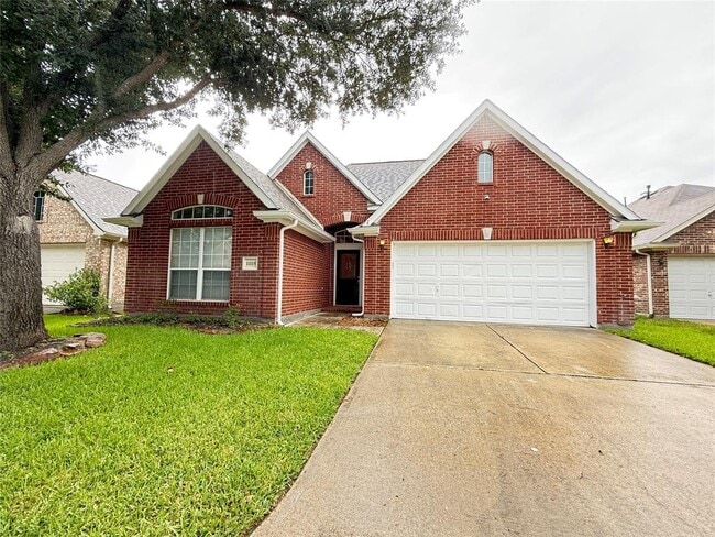 property at 11115 Creekline Green Ct