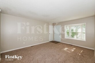 1022 Woodpointe Dr in Indianapolis, IN - Building Photo - Building Photo