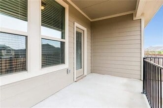 9529 Hunter Ln in Austin, TX - Building Photo - Building Photo
