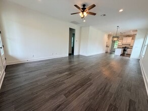 417 Kirkman St in Lake Charles, LA - Building Photo - Building Photo