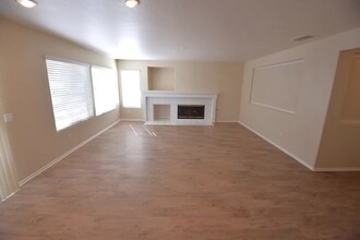 29113 Wayfarer Ln in Lake Elsinore, CA - Building Photo - Building Photo