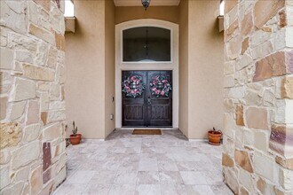 6241 Lago Vista Dr in Corpus Christi, TX - Building Photo - Building Photo