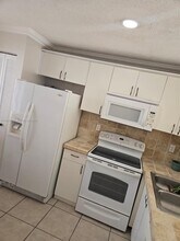 13926 SW 175th Terrace in Miami, FL - Building Photo - Building Photo