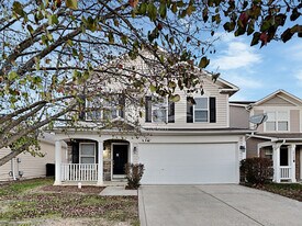 10224 Clear Sky Dr in Avon, IN - Building Photo