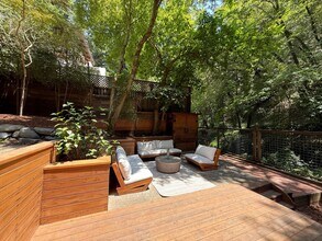 203 Madrone Ave in Larkspur, CA - Building Photo - Building Photo