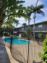 The Exotic Isle in Paramount, CA - Building Photo