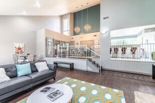 Westdale Pointe in Austin, TX - Building Photo