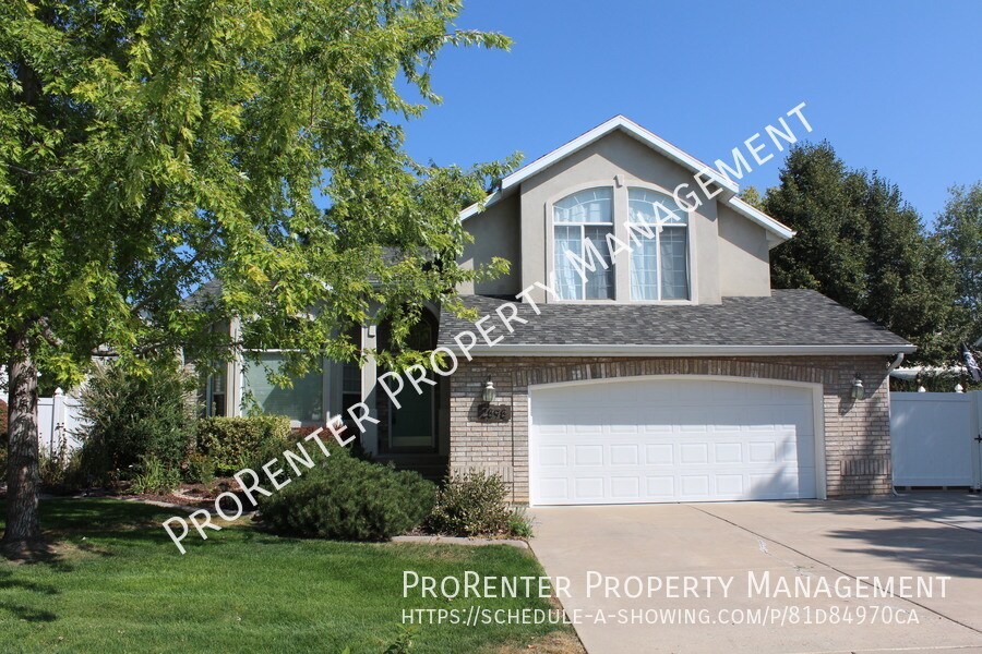 2898 W 1375 N in Layton, UT - Building Photo