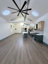 1806 S Jefferson St in Chicago, IL - Foto de edificio - Building Photo