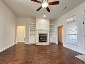 700 Cornell St in Bentonville, AR - Building Photo - Building Photo