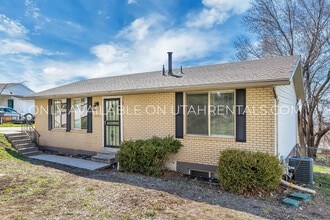 2066 Park St in Provo, UT - Building Photo - Building Photo