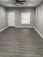 619 E 29th St in Baltimore, MD - Foto de edificio - Building Photo