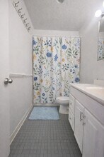 77 Pond Ave, Unit 403 in Brookline, MA - Building Photo - Building Photo