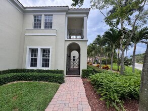 8209 NW 8th Way in Boca Raton, FL - Building Photo - Building Photo
