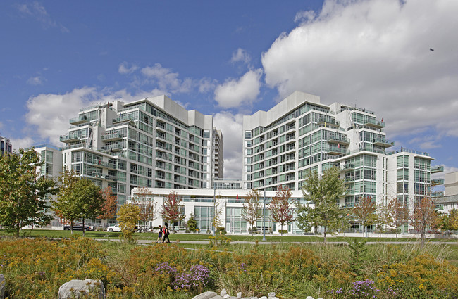 Grenadier Landing in Toronto, ON - Building Photo - Building Photo