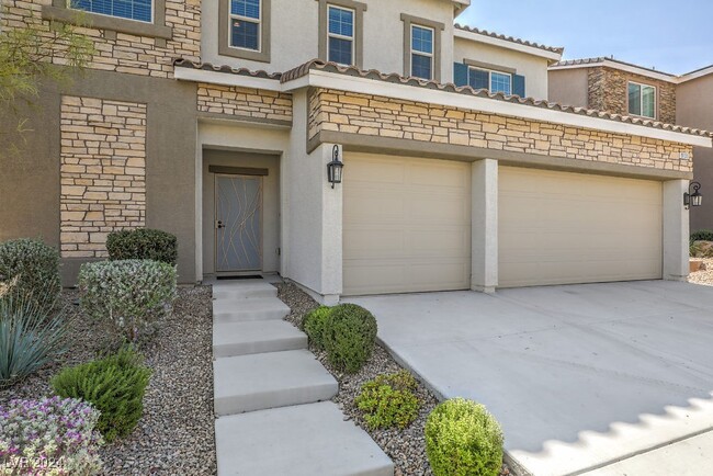 9131 Irish Elk Ave in Las Vegas, NV - Building Photo - Building Photo