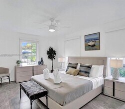 2501 NE 181st St in Miami, FL - Building Photo - Building Photo