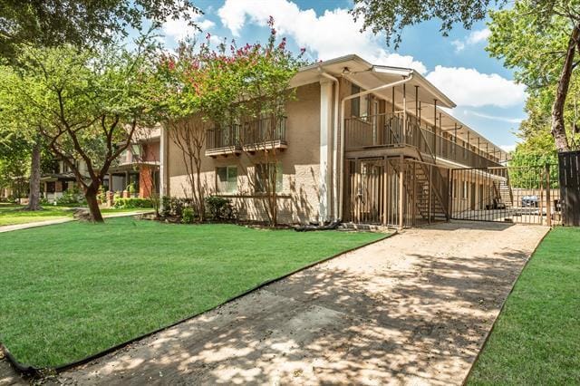 property at 4931 Junius St