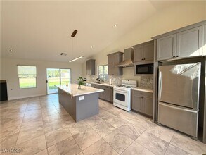 5908 Red Saturn Dr in Las Vegas, NV - Building Photo - Building Photo
