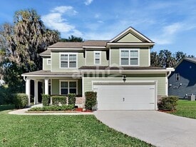 1889 Silver Point in Middleburg, FL - Building Photo