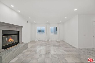 4442 St Clair Ave in Los Angeles, CA - Building Photo - Building Photo