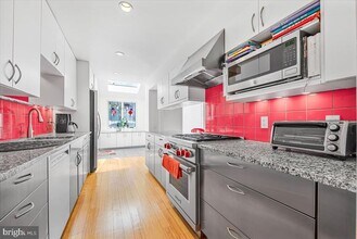 4838 Drummond Ave in Chevy Chase, MD - Building Photo - Building Photo