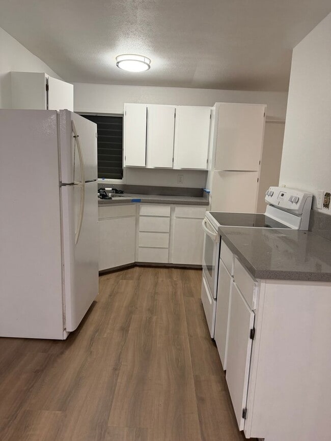 3437 Aliamanu St in Honolulu, HI - Building Photo - Building Photo